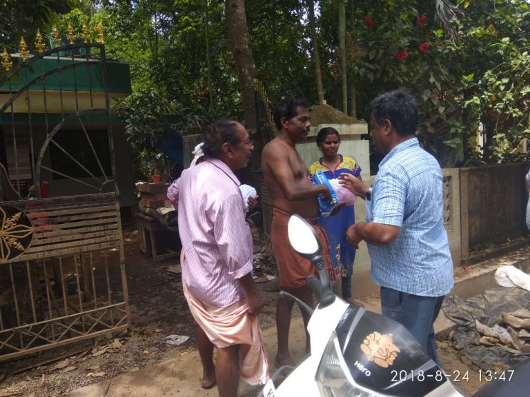 Photo 6 of 11 – We Stand By Kerala