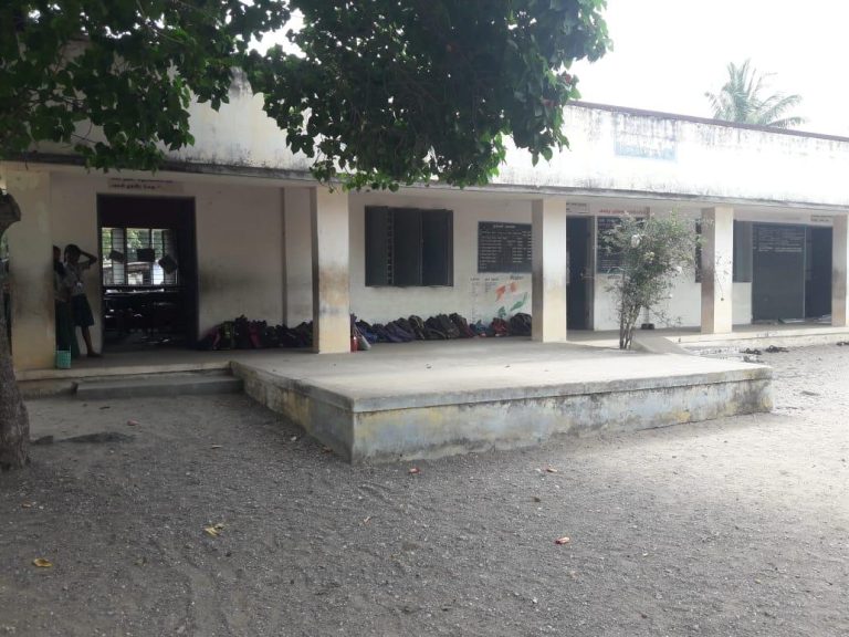 Photo 3 of 9 – V Kallipalyam Smart School