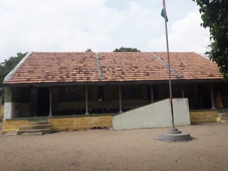 Photo 4 of 9 – V Kallipalyam Smart School